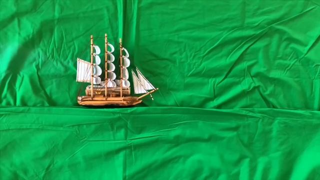 IMovie green screen on iPhone example and tutorial - in English смотреть онлайн
