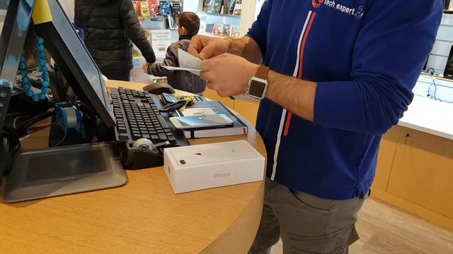 Unboxing Apple iPhone 8 plus silver!!! смотреть онлайн