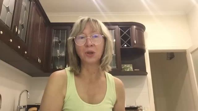 Самвел Адамян/Обзор от Снежинской/В гостях у говорящей @опы. смотреть онлайн