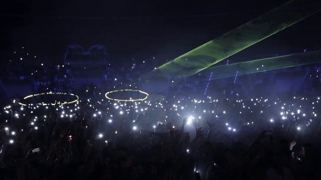 5º Aniversario Midnight @ Tarraco Arena w/ Dimitri Vegas & Like Mike смотреть онлайн
