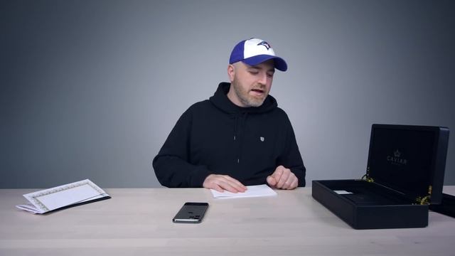 Steve Jobs Worn Shirt is in this iPhone смотреть онлайн