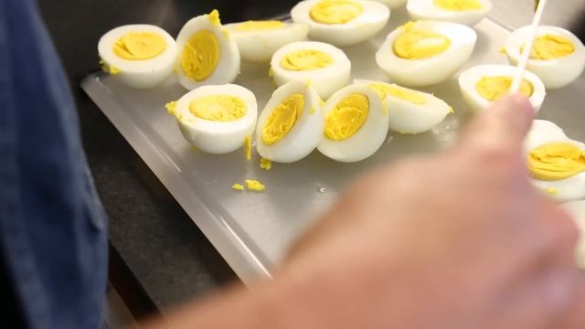 Tuna, egg, and chicken salad | homemade mascarpone dressing смотреть онлайн