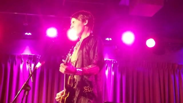 Reeve Carney - We Are The Champions (Queen Cover), The Green Room 42 NYC 3-3-19 смотреть онлайн