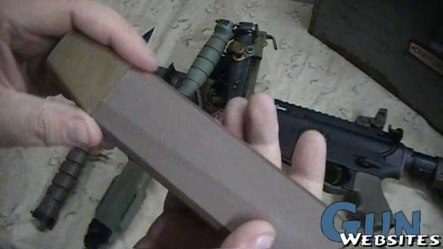 M-16 & AR-15 Bayonet Overview смотреть онлайн