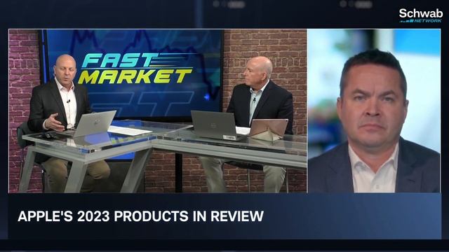Apple's (AAPL) 2023: Services vs iPhones смотреть онлайн