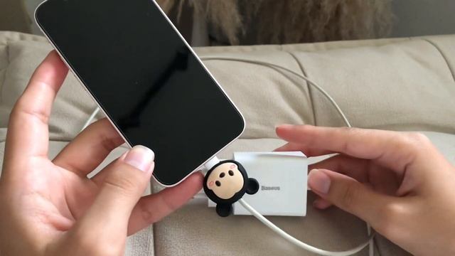 Meu iPhone 13 mini rosa - Em 2023/2024, ainda vale a pena? + Mostrando acessórios смотреть онлайн