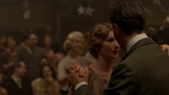 Boardwalk Empire season 3 - Richard Harrow dances with Julia Sagorsky смотреть онлайн