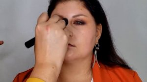 Smoke eyes makeup на кремовой подложке. Вечерний макияж