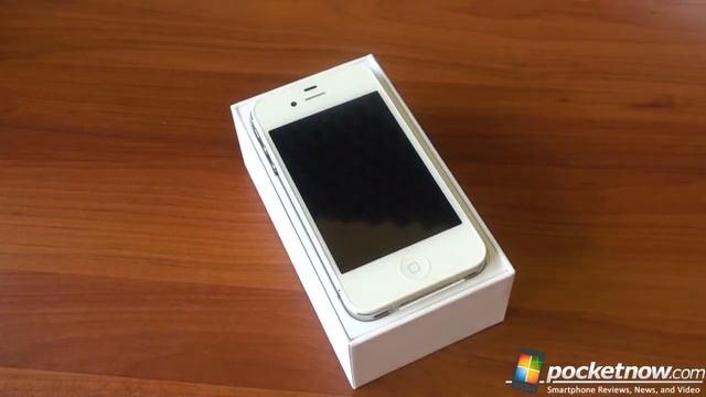 Достаем iPhone 4S из коробочки! смотреть онлайн