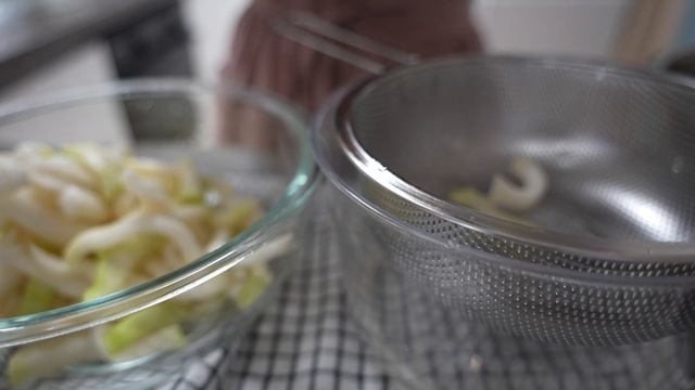 [Multi-Sub] 비리지 않는 고등어 메밀국수 | 가지솥밥 | 복순도가 막걸리빵 смотреть онлайн