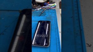 iPhone 11 перезагружается каждые 3 минуты: