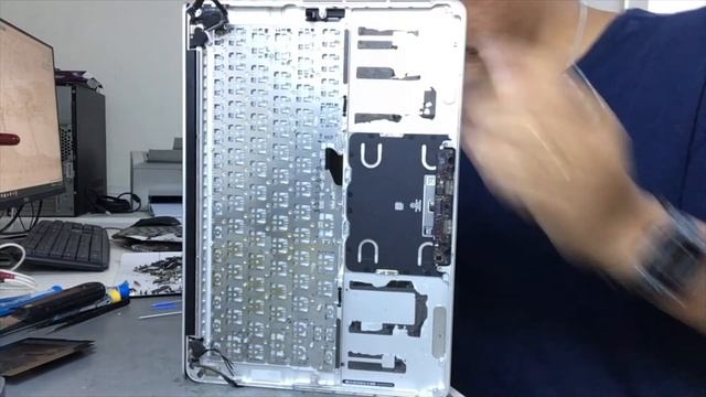 How To Fix Apple Macbook Pro A1502 | Keyboard And Trackpad Not Working.