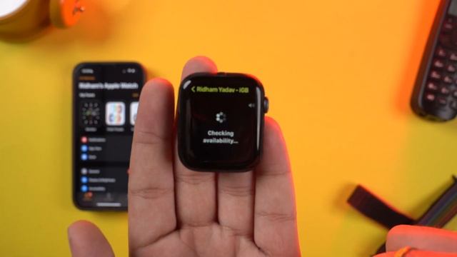 How to use Walkie-Talkie on Apple Watch ⌚️ (Hindi) смотреть онлайн