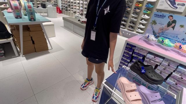 #Вьетнам🇻🇳Нячанг. Обзор ночного рынка. Гуляем по Нячангу. Сентябрь 2024 смотреть онлайн