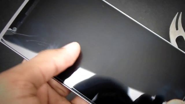 OnePlus One Scratch Test - 9h Tempered Glass! смотреть онлайн