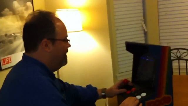 iCade with iMame4all смотреть онлайн