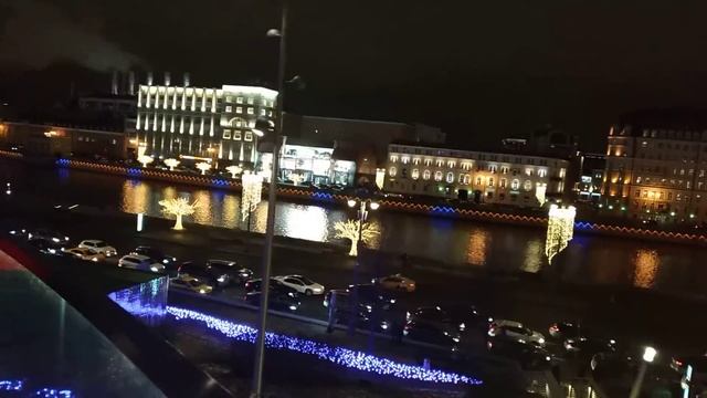 Парк "Зарядье", парящий мост. 07.01.2020г. смотреть онлайн