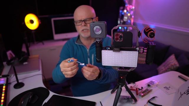 Amazing iPhone Vlogging Rig from SmallRig смотреть онлайн