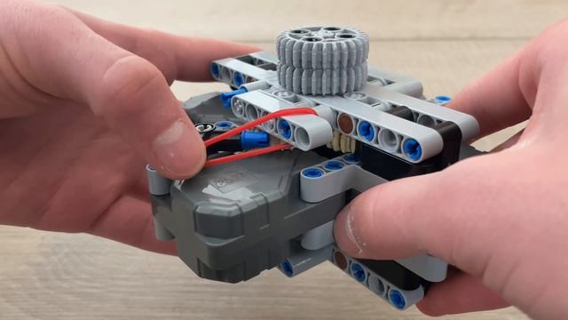 Pullback Motor XL | Lego Technic смотреть онлайн