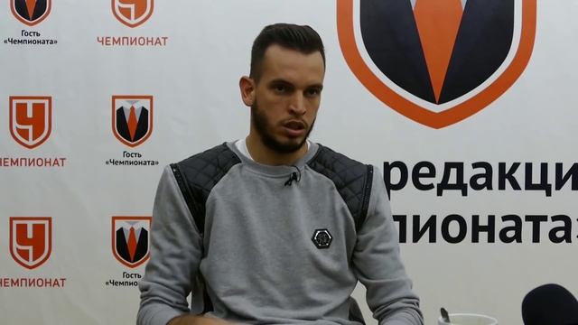 Гилерме рассказывает байку про свою футбольную форму | Эксклюзив | Чемпионат смотреть онлайн