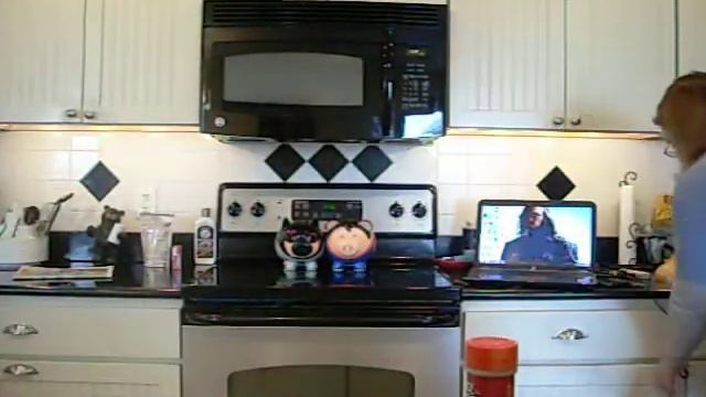 A Geek's Guide to Easy Microwave Cooking: Episode 4: Sugar&Cinnamon Apple Snack смотреть онлайн