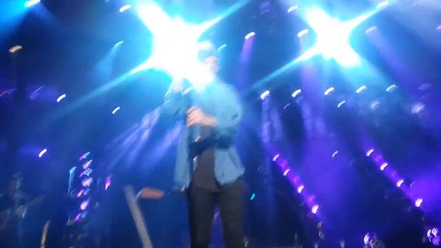 18 - One Direction, Apple Music Festival - FRONT ROW смотреть онлайн