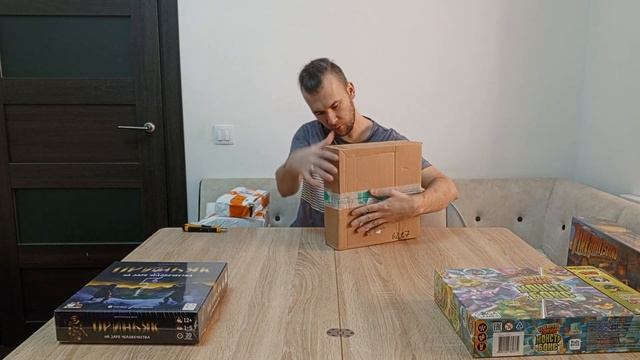 Очередная распаковка посылок с ММ смотреть онлайн