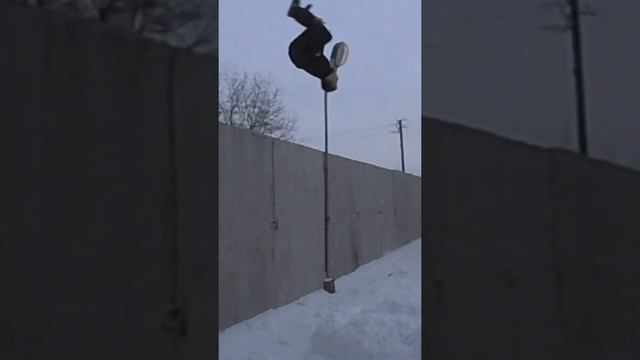 Неудачный паркур и фриран. Смешные падения смотреть онлайн