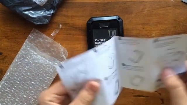 Unboxing + iPhone 5s extreme protection case LUNATIK смотреть онлайн