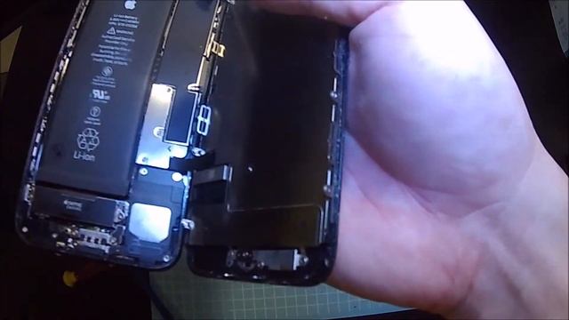 iPhone7 液晶バックライトちらつき修理をしたら、touch IDアクティーベーションエラーで指紋認証できなくなった！ →液晶交換により復活 смотреть онлайн