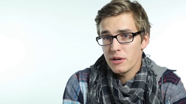 Apple iPhone 5 presentation parody [MercuryPuzzle.com] смотреть онлайн