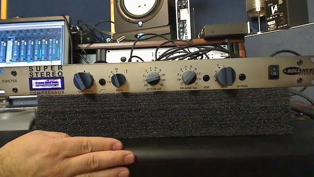 Roll Music Super Stereo RMS755 Compressor @ ZenProAudio.com
