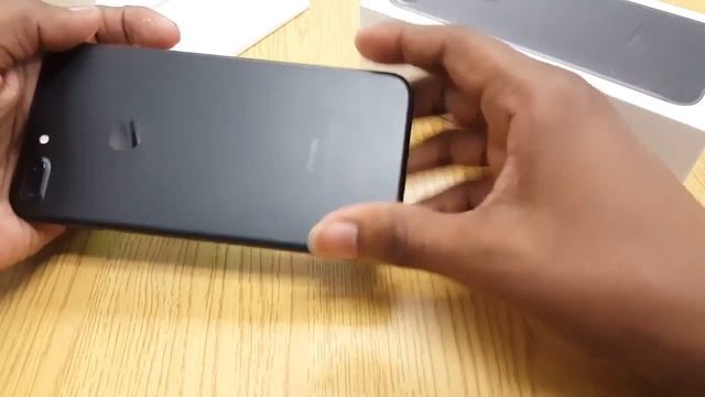 iPhone 7 PLUS Matte Black Unboxing and Review смотреть онлайн