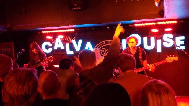 Calva Louise - I Heard A Cry - Live in Glasgow 02/12/2019 смотреть онлайн