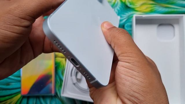 iPhone 15/15 Plus Unboxing in Hindi | iPhone 15 unboxing India смотреть онлайн