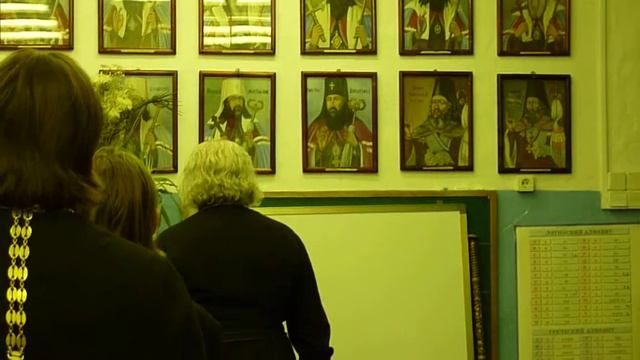 Omsk, prayer after meal at seminary` смотреть онлайн