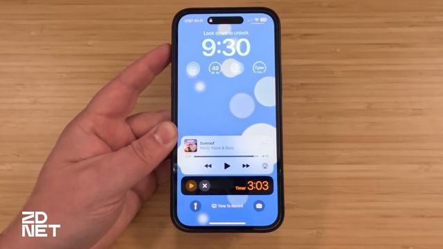 How to use the iPhone's new Dynamic Island смотреть онлайн