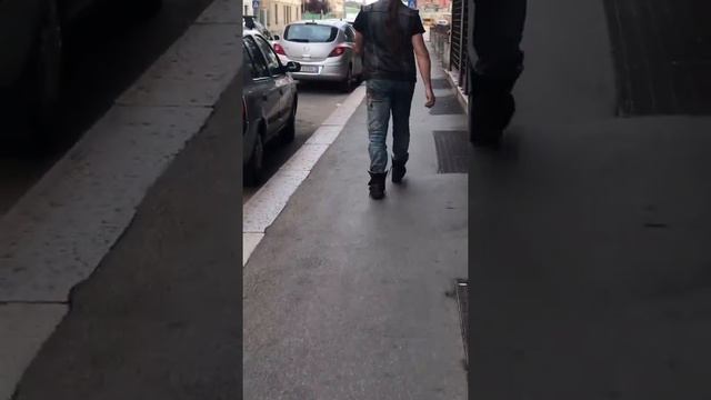 После долгой езды на мотоцикле смотреть онлайн
