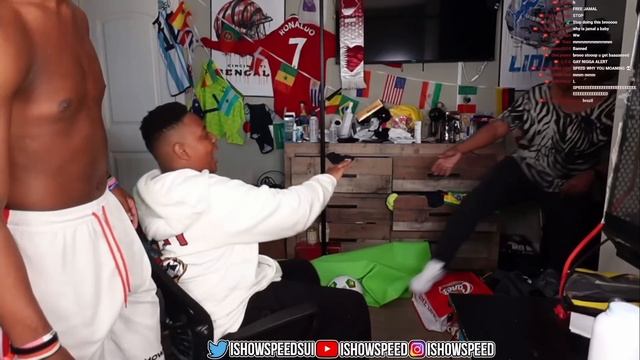 Speed's GRANDMA *catches* Jamal watching Corn😂 смотреть онлайн