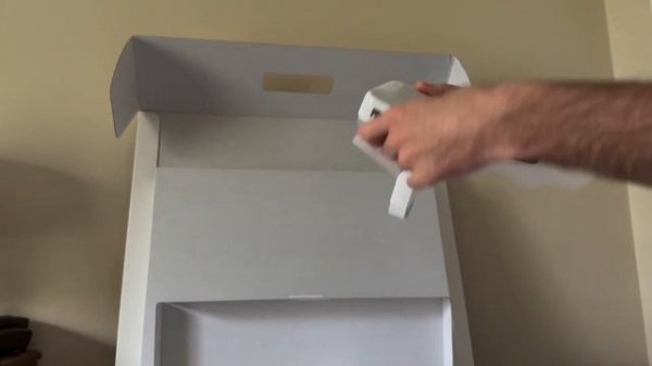 Apple M3 iMac Unboxing