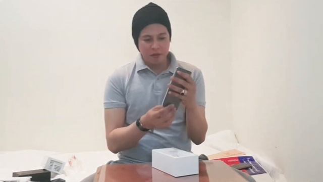IPHONE 11 Pro , HUAWEI P40 PRO смотреть онлайн