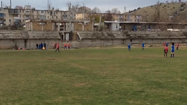 ДЮФЛ Крым СДЮШОР №3 - «Мегастрой» ( 3 : 0 ) смотреть онлайн