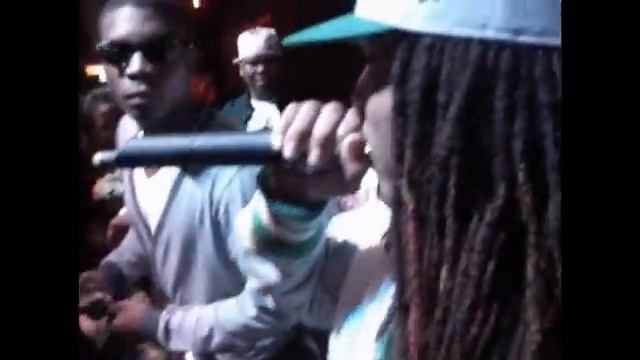T-Hood - IM F*CKIN WIT IT ft. Yung Tone & KC Da Beatmonster смотреть онлайн