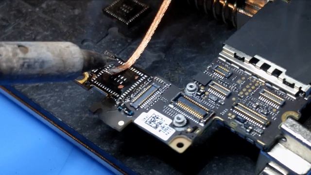 iPhone 4s Wi-Fi IC csere смотреть онлайн