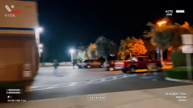 iPhone 13 Pro Max Camera Cinematic Mode Night Test | Santa Clara Christmas Streets смотреть онлайн