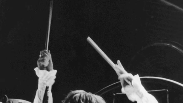 We Love You Keith Moon ~ Keith Moon Tribute 1981 ~ V8 Pilots смотреть онлайн