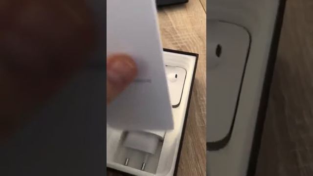 Unboxing Iphone 11 pro vert nuit 256 смотреть онлайн