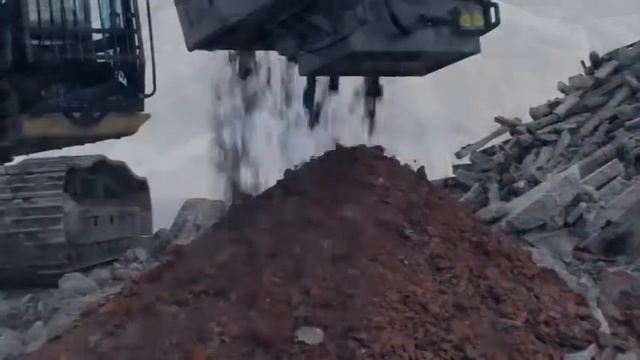Дробильный ковш ROCKCRUSHER Image Video