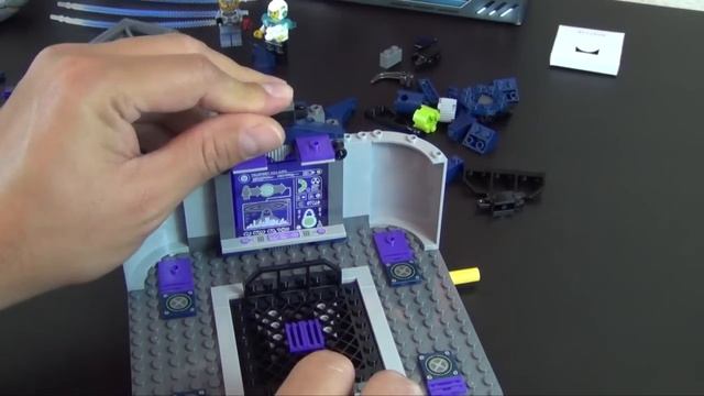 Let's Build - Lego Ultra Agents AntiMatter's Portal Hideout Set #70172 смотреть онлайн