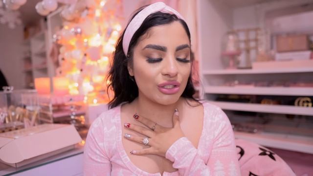 TOP 15 FAVORITE PINK THINGS! | PINK & GIRLY FAVORITES 2021